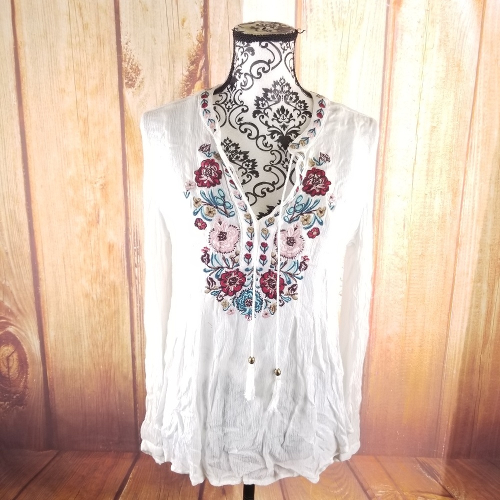 Code Bleu Embroidered V-neck Tassel Blouse